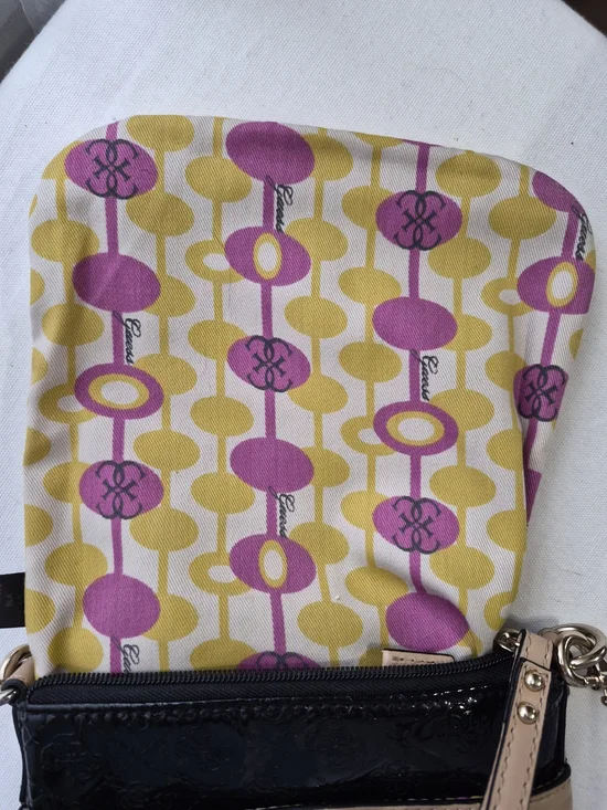 GUESS Reiko Black Patent Crossbody - Picture 6 of 11